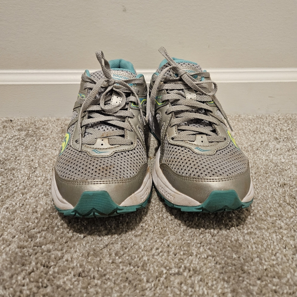 Saucony Teal and Gray Women's Shoes, Size 8.5
